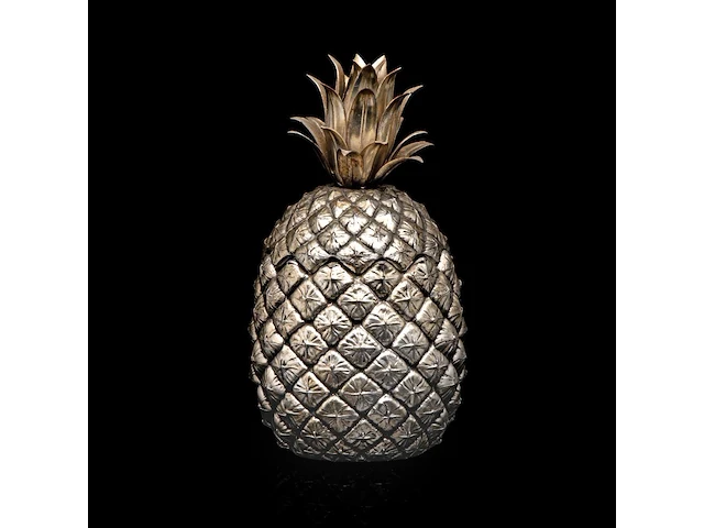 A vintage '60s silver-plated pineapple cooler by mauro manetti for lega peltro, firenze 25.5 cm. (10.03 in.) - afbeelding 3 van  7
