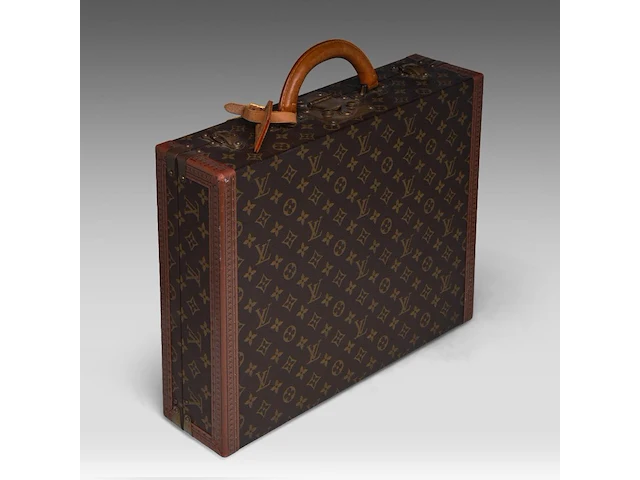 A vintage louis vuitton monogram canvas president briefcase 35 x 44.5 x 11 cm. (13.77 x 17.51 x 4.33 in.) - afbeelding 1 van  6