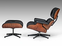 A vintage lounge chair with an ottoman by charles & ray eames for vitra, late '80s edition - afbeelding 10 van  14