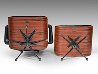A vintage lounge chair with an ottoman by charles & ray eames for vitra, late '80s edition - afbeelding 14 van  14