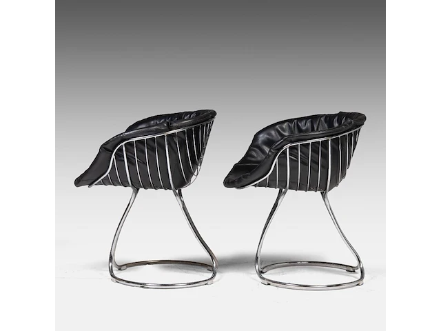 A vintage pair of italian design pan am chairs by gastoni renaldi for rima padova 77 x 65 x 60 cm. (30.30 x 25.58 x 23.62 in.) - afbeelding 3 van  8