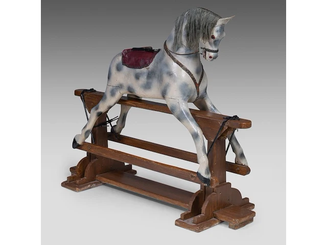 A vintage polychrome wooden carousel horse, h 115 - w 140 cm - afbeelding 2 van  8