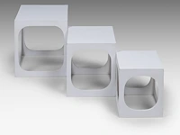 A vintage set of space-age design white lacquered nest tables, '60s, h 40 - w 37 - d 37 cm (tallest) - afbeelding 3 van  7