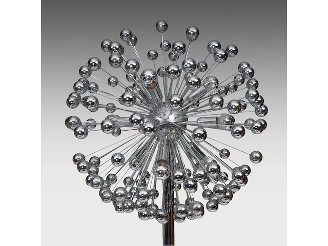 A vintage space age design sputnik floor lamp in chrome metal, 1970s 180 cm. (70.87 in.) - afbeelding 2 van  3