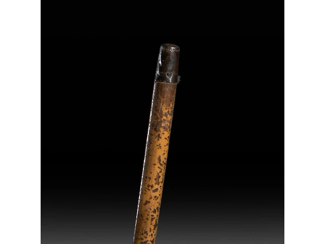 A walking stick with ivory handle depicting a soldier's bust wearing an oversized helmet in the shape of a phallus, german, 19thc, total h 95 cm - ivory h 10 cm - ivory w 2,8 cm - total weight 177g (+) - afbeelding 4 van  5