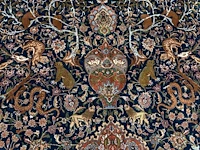 A woollen oriental persian rug decorated with various animals 380 x 301 cm. (149.61 x 118 1/2 in.) - afbeelding 2 van  10