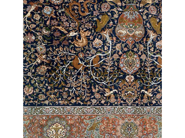 A woollen oriental persian rug decorated with various animals 380 x 301 cm. (149.61 x 118 1/2 in.) - afbeelding 7 van  10