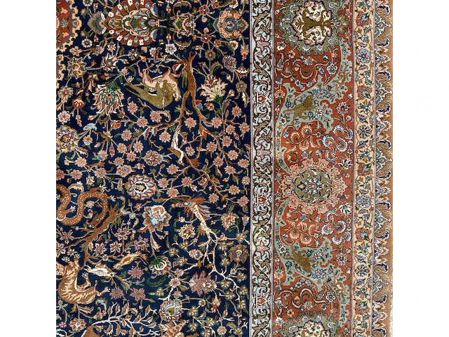 A woollen oriental persian rug decorated with various animals 380 x 301 cm. (149.61 x 118 1/2 in.) - afbeelding 8 van  10