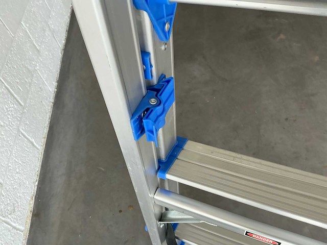 A015-105 trapladder - afbeelding 9 van  10
