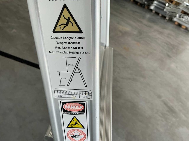 A019-105 trapladder - afbeelding 8 van  10