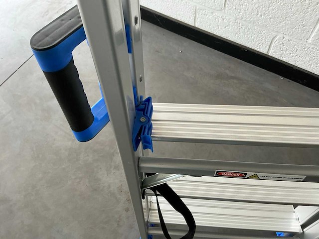 A019-105 trapladder - afbeelding 10 van  10