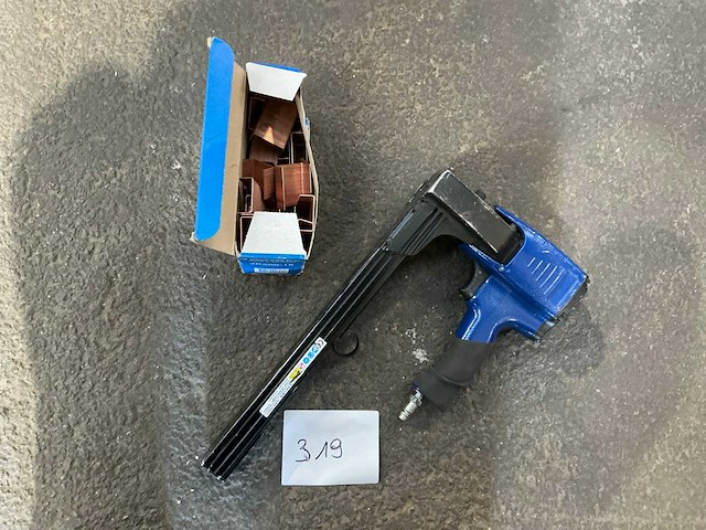 A35t8s pneumatisch nietjespistool - afbeelding 1 van  6