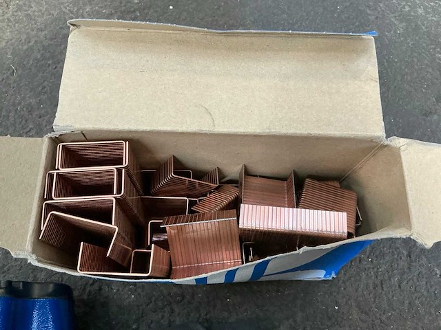 A35t8s pneumatisch nietjespistool - afbeelding 4 van  6