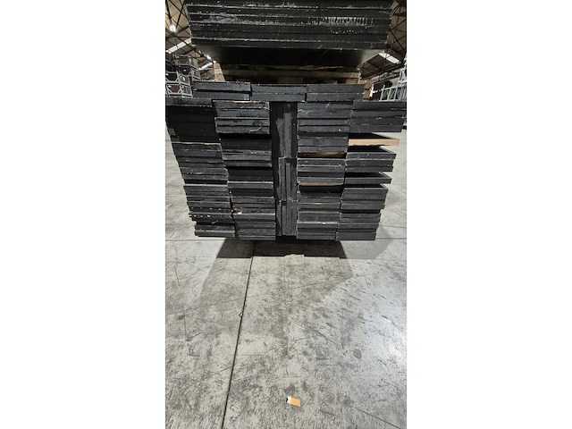 Aa - multiplex - afbeelding 1 van  2