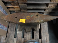 Aambeeld - afbeelding 5 van  5