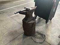 Aambeeld - afbeelding 1 van  4