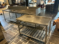 Aan- en afvoer rvs tafel - afbeelding 1 van  7