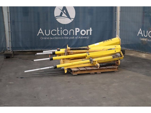 Aanbouwdelen trimble en moba voor montagesysteem - afbeelding 1 van  1