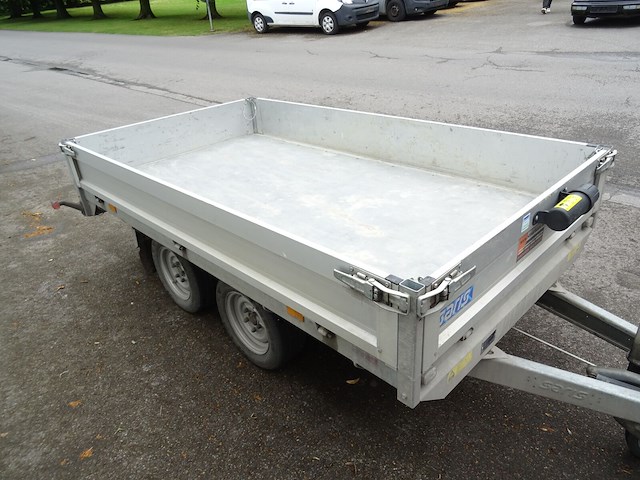 Aanghangwagen saris - afbeelding 7 van  8