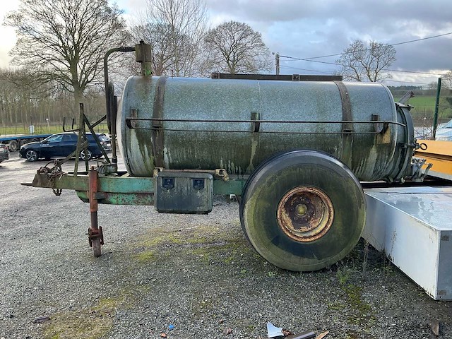 Aanhangtank overige transportvoertuigen - afbeelding 12 van  20