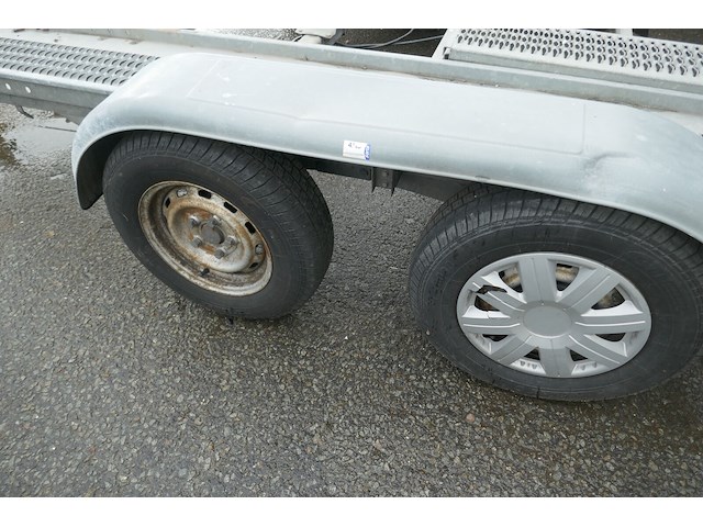 Aanhangwagen autotransporter dubbel as saris - afbeelding 10 van  16