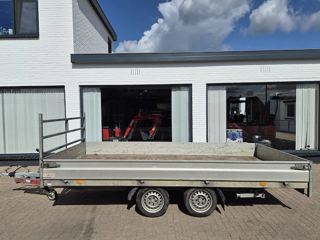 Aanhangwagen hapert al.. 2700kg 2015 - afbeelding 1 van  1