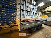 Aanhangwagen hapert, dubbelasser, geremd, zonder inhoud - afbeelding 2 van  9