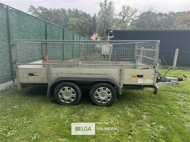 Aanhangwagen hapert met loofrek - afbeelding 1 van  16