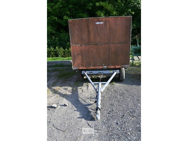 Aanhangwagen hapert met opbouw - afbeelding 4 van  10