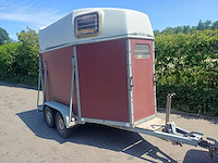 Aanhangwagen henra