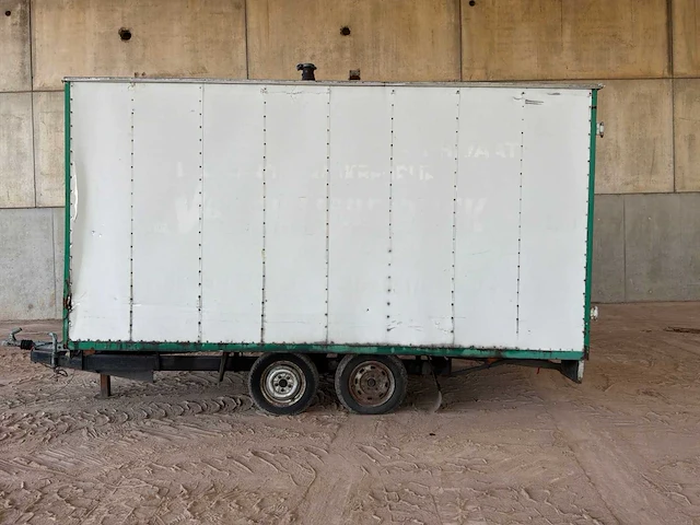 Aanhangwagen met bobindus stroomgenerator - afbeelding 18 van  22