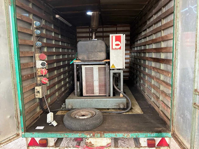 Aanhangwagen met bobindus stroomgenerator - afbeelding 19 van  22