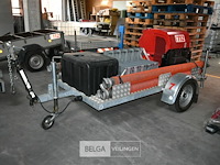 Aanhangwagen met draagbare bluspomp