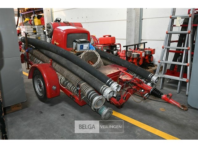 Aanhangwagen met draagbare pomp - afbeelding 4 van  8