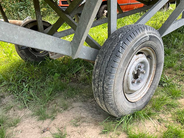 Aanhangwagen met podiumopbouw - afbeelding 13 van  24