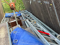 Aanhangwagen met podiumopbouw - afbeelding 15 van  24