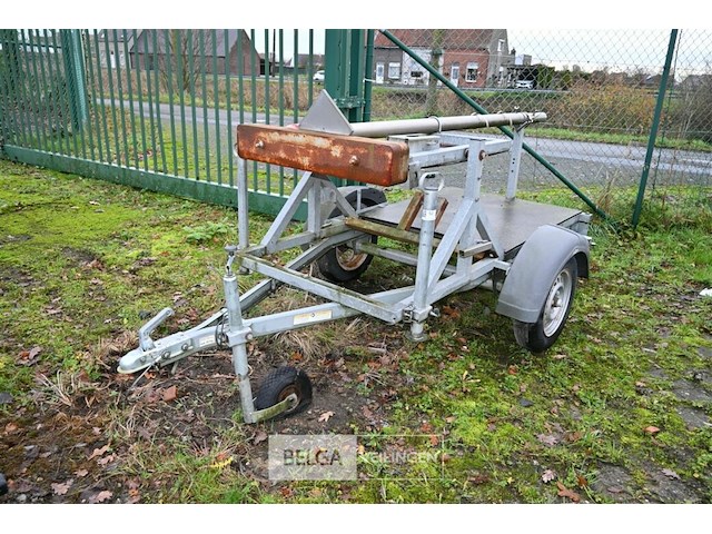 Aanhangwagen met signalisatie - afbeelding 1 van  9