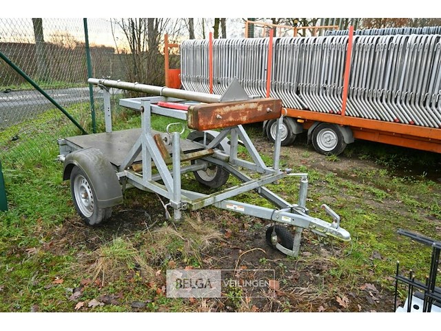 Aanhangwagen met signalisatie - afbeelding 8 van  9