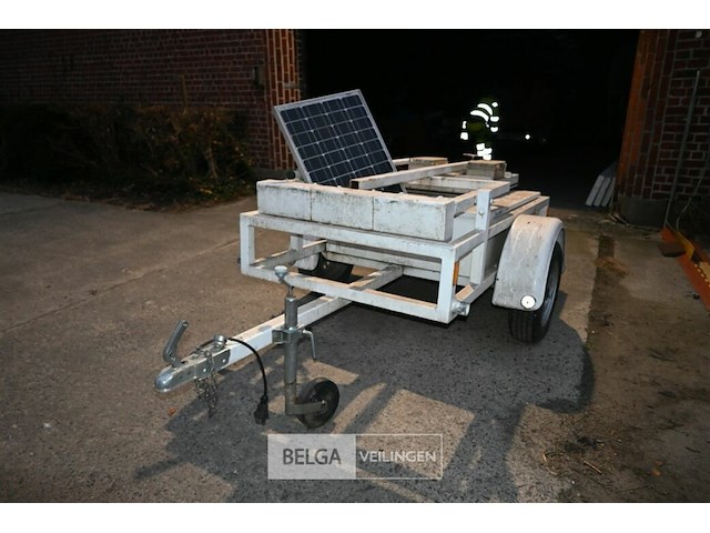 Aanhangwagen met signalisatie - afbeelding 9 van  9