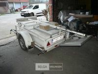 Aanhangwagen met signalisatie - afbeelding 4 van  8