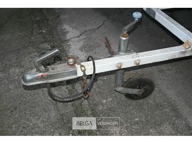 Aanhangwagen met signalisatie - afbeelding 7 van  8