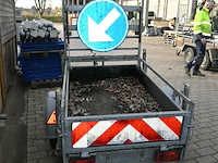 Aanhangwagen met signalisatie - afbeelding 2 van  7