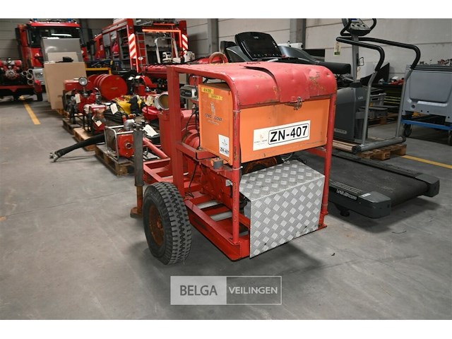 Aanhangwagen met varisco ledigingspomp - afbeelding 5 van  8