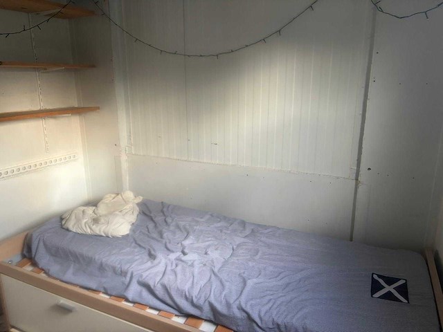 Aanhangwagen omgebouwd tot woonwagen - afbeelding 9 van  24