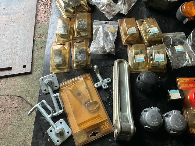 Aanhangwagen onderdelen en accessoires - afbeelding 11 van  11