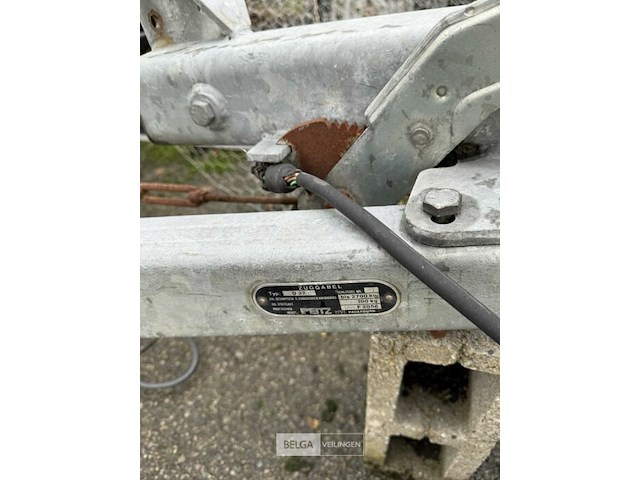 Aanhangwagen saris - afbeelding 6 van  10