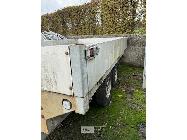 Aanhangwagen saris - afbeelding 10 van  10