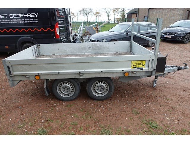 Aanhangwagen saris - afbeelding 3 van  7