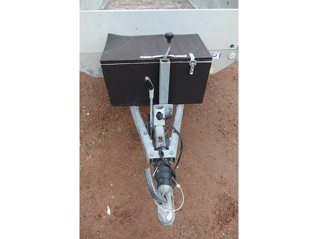 Aanhangwagen saris - afbeelding 5 van  7