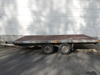 Aanhangwagen saris - afbeelding 1 van  8